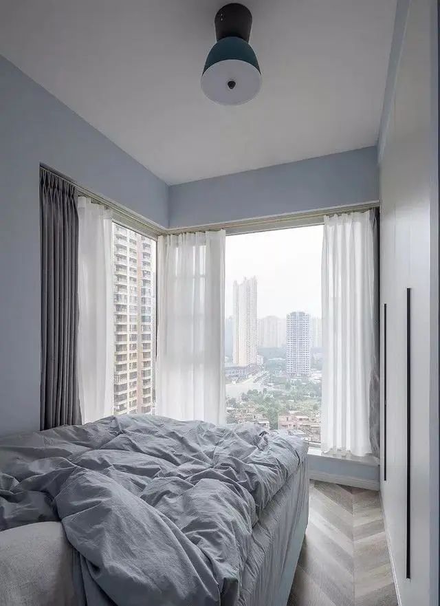 106㎡三居室，北欧风装修，颜色的搭配纯粹干净，