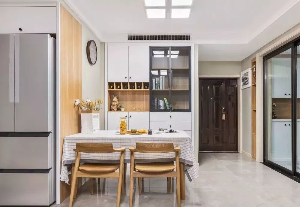 一眼就爱上了！115㎡简约原木风，自然又温馨！