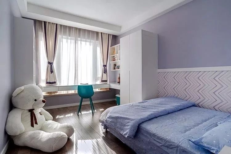 190㎡现代简约风，时尚暖灰色，客厅通透极了