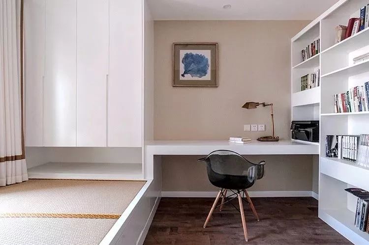 190㎡现代简约风，时尚暖灰色，客厅通透极了