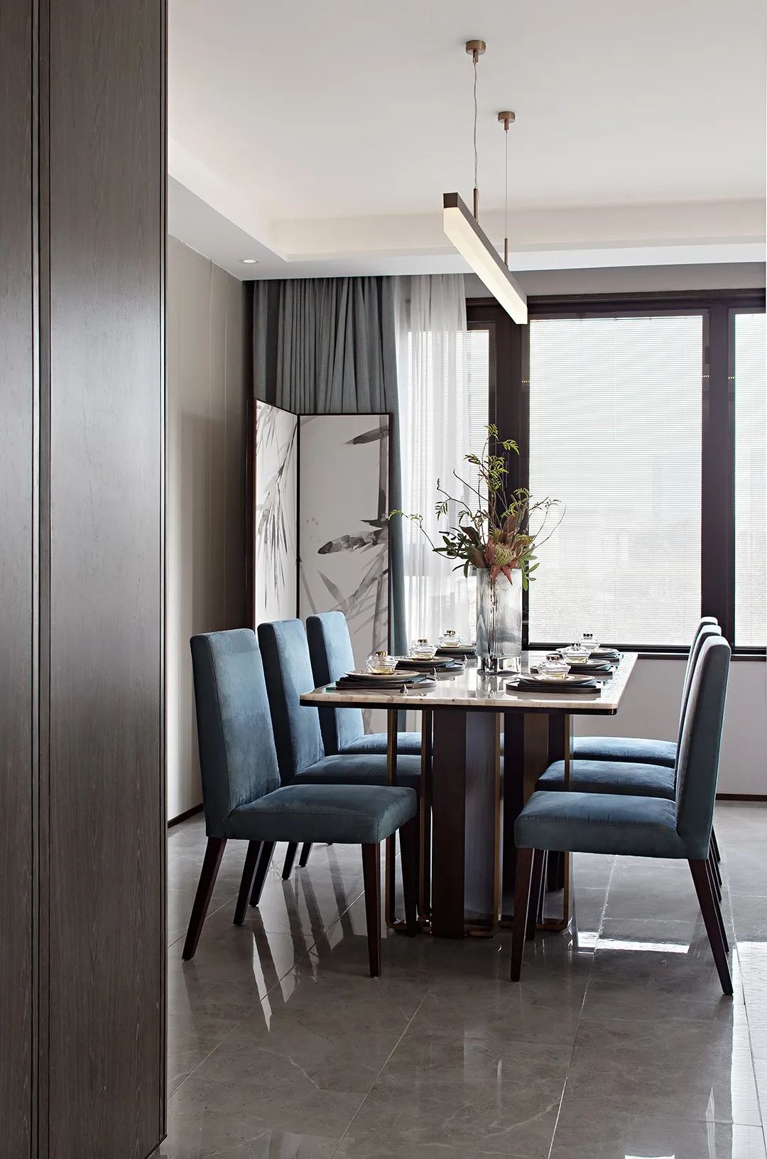 169㎡现代简约 | 干净纯洁，明亮和煦的家