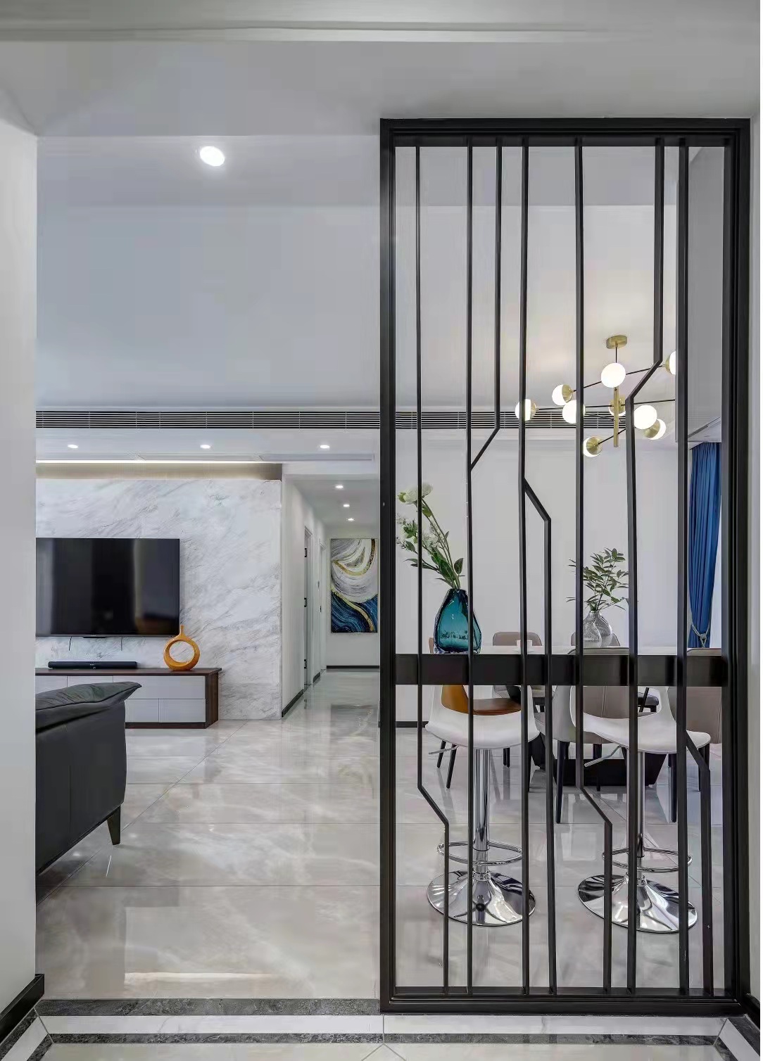 140平轻奢风格装修案例