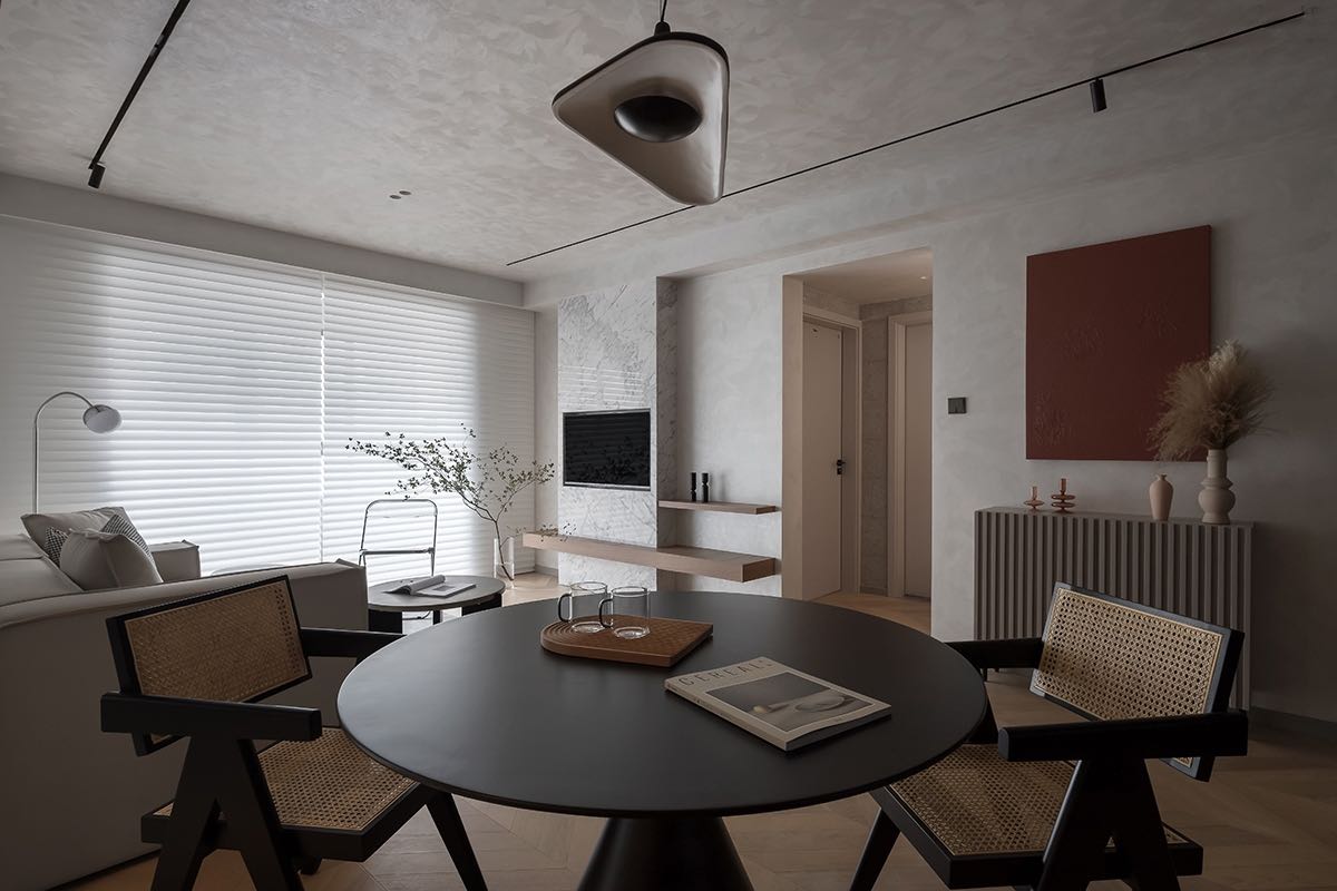 102平 侘寂+现代