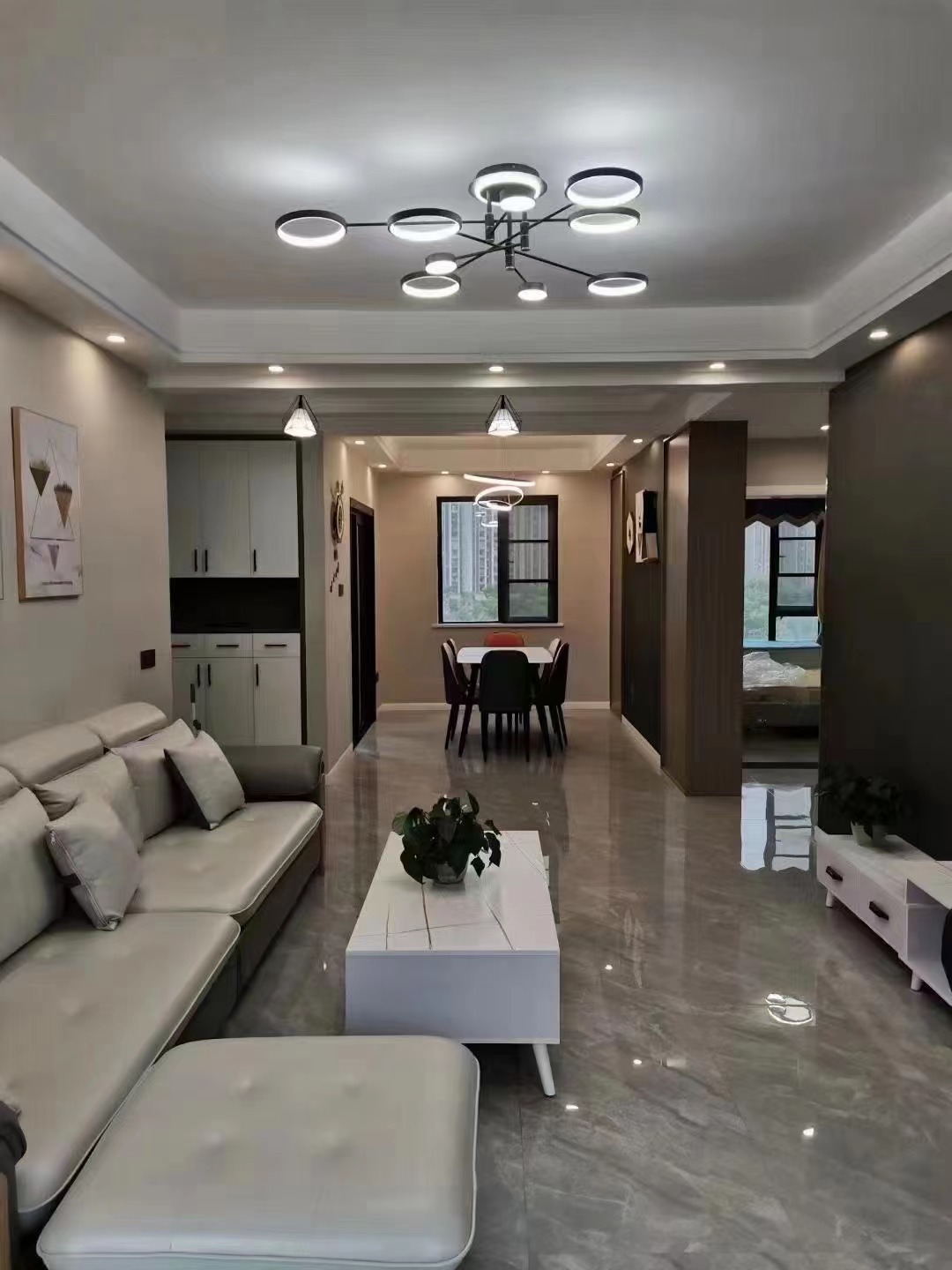 100㎡简约风格 ，温馨舒适家居。