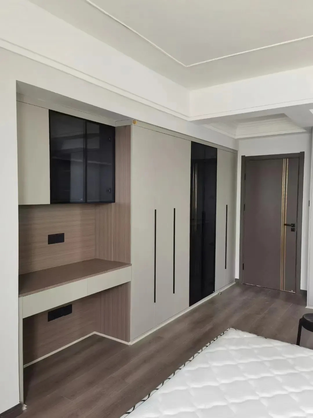 全屋定制 衣柜装修效果图