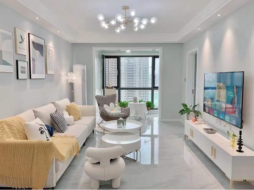 83㎡小两房，打造最美“穷装”，收获上万人关注