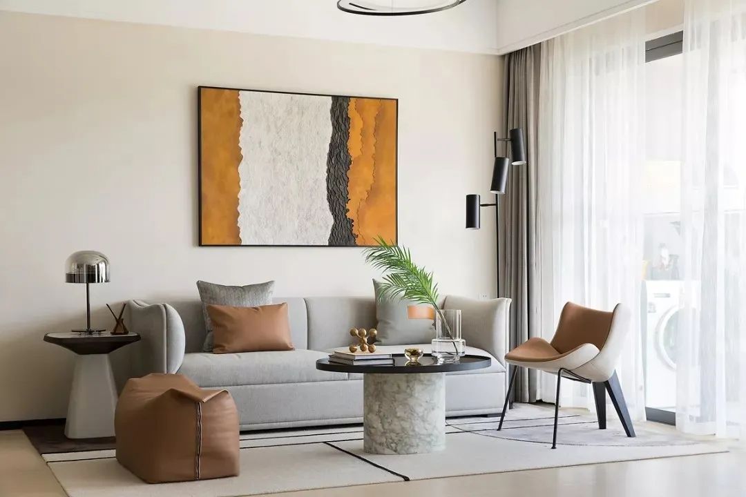 104㎡现代简约，淡雅舒适空间，点缀活泼的配色！