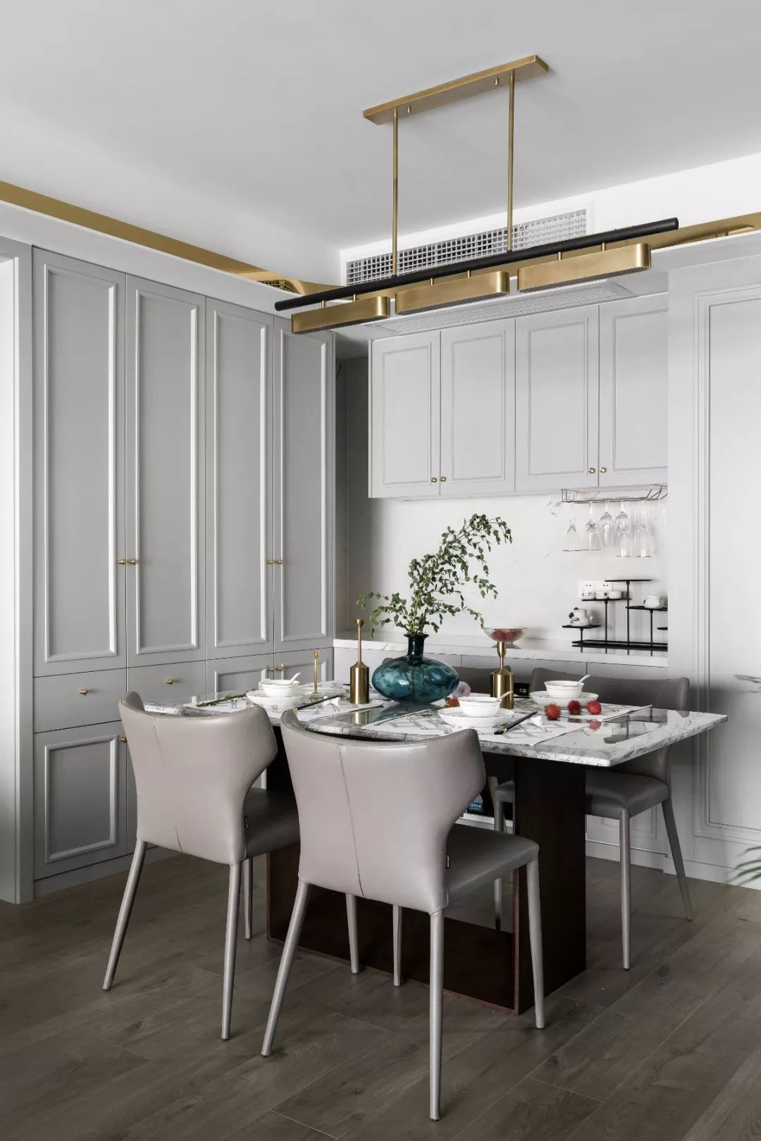 一家四口的现代轻奢 ， 恰到好处的明朗、精致