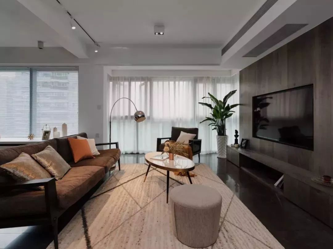 130㎡现代混搭，冷静凝聚惊艳