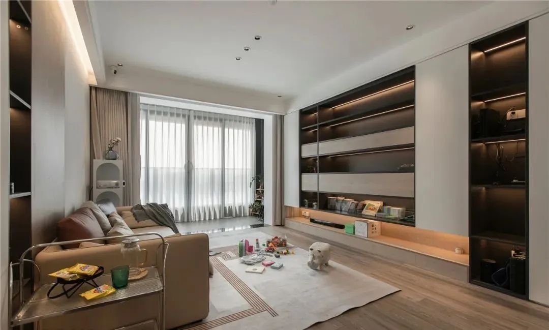 108㎡现代简约，简洁实用的布置，返璞归真、惬意舒适