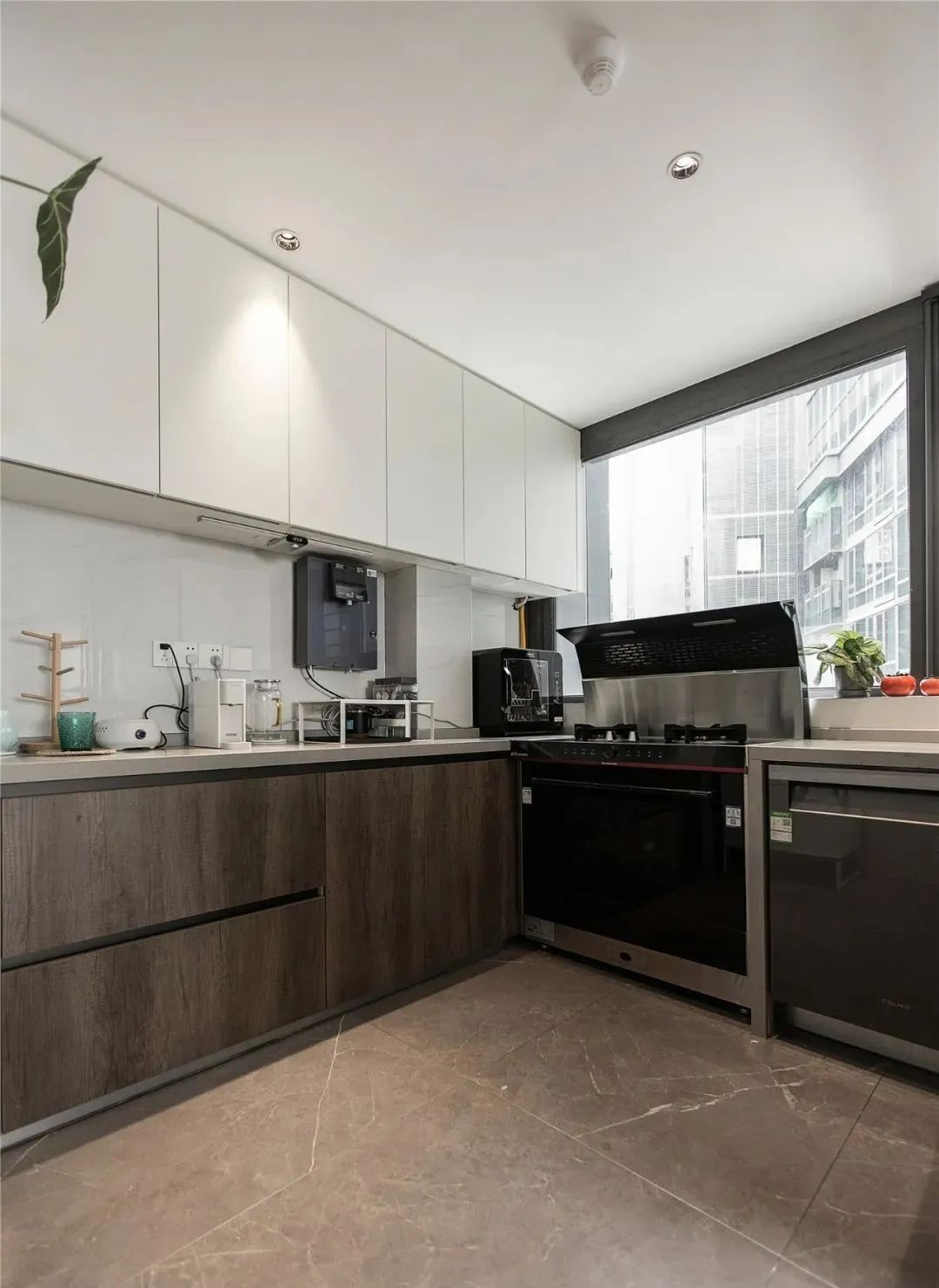 108㎡现代简约，简洁实用的布置，返璞归真、惬意舒适