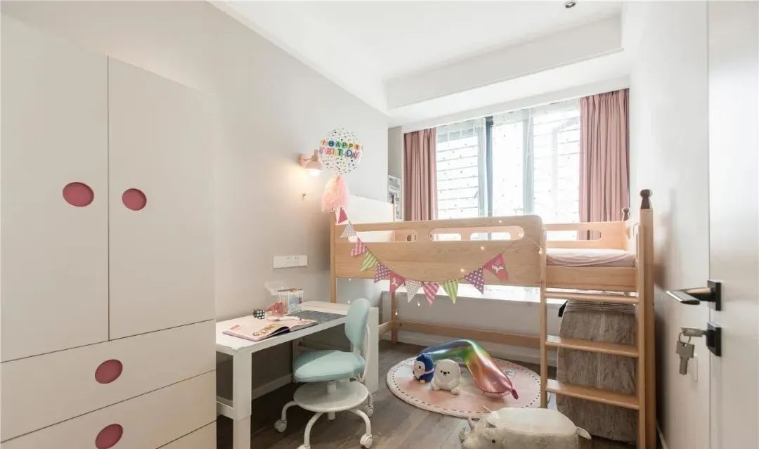 108㎡现代简约，简洁实用的布置，返璞归真、惬意舒适