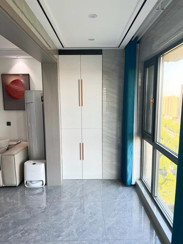 120㎡现代风格，沉稳又不失灵动。