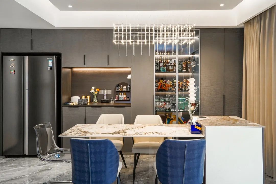 140平现代风格装修案例