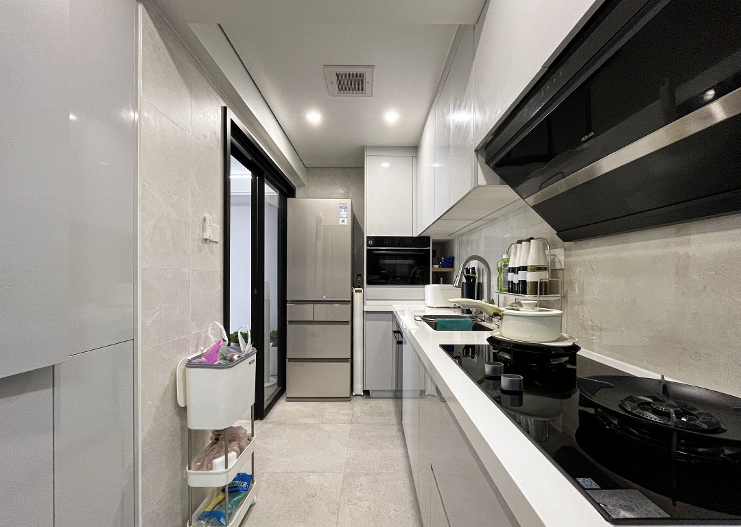 135㎡现代简约风，全屋空间功能划分明确