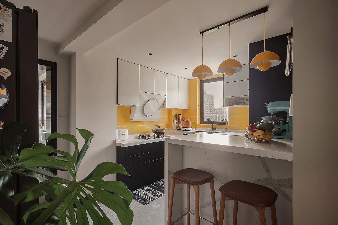 时尚编辑的120㎡住宅，每1㎡都混搭，你敢点吗？