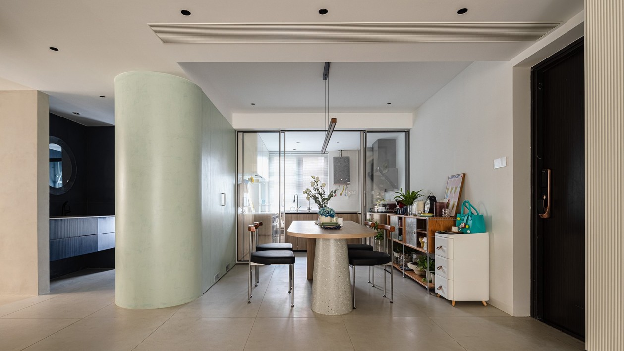 一半诗意,一半烟火