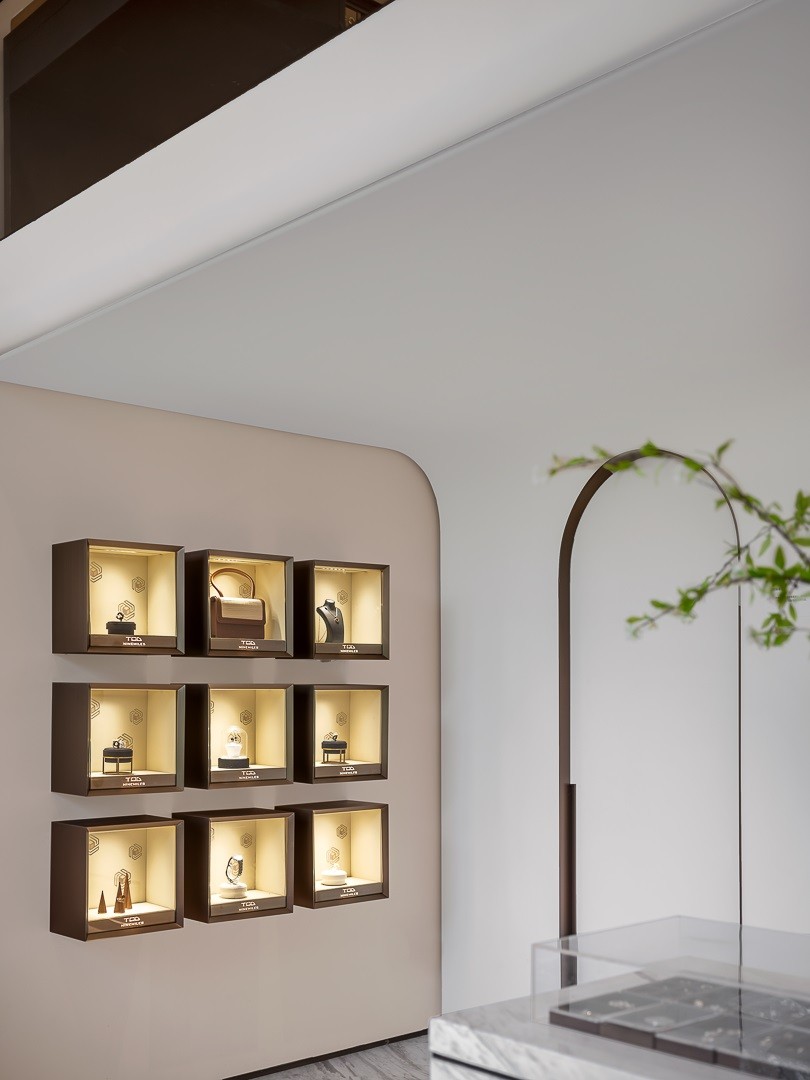 橱窗里的&ldquo;奇幻世界&rdquo;