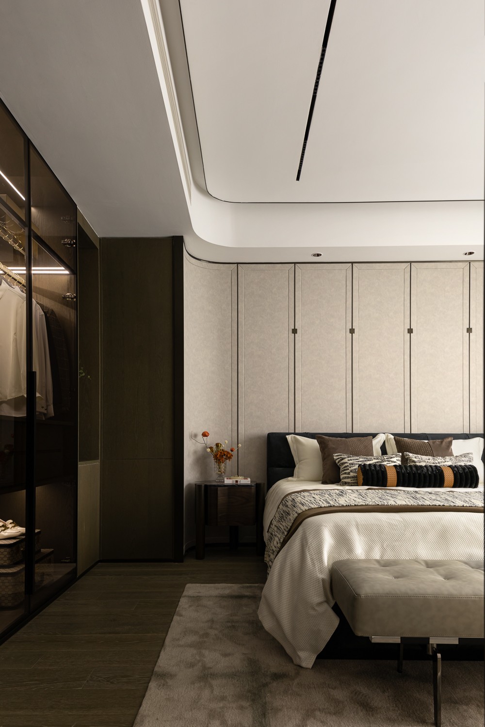 海派东方，不被定义