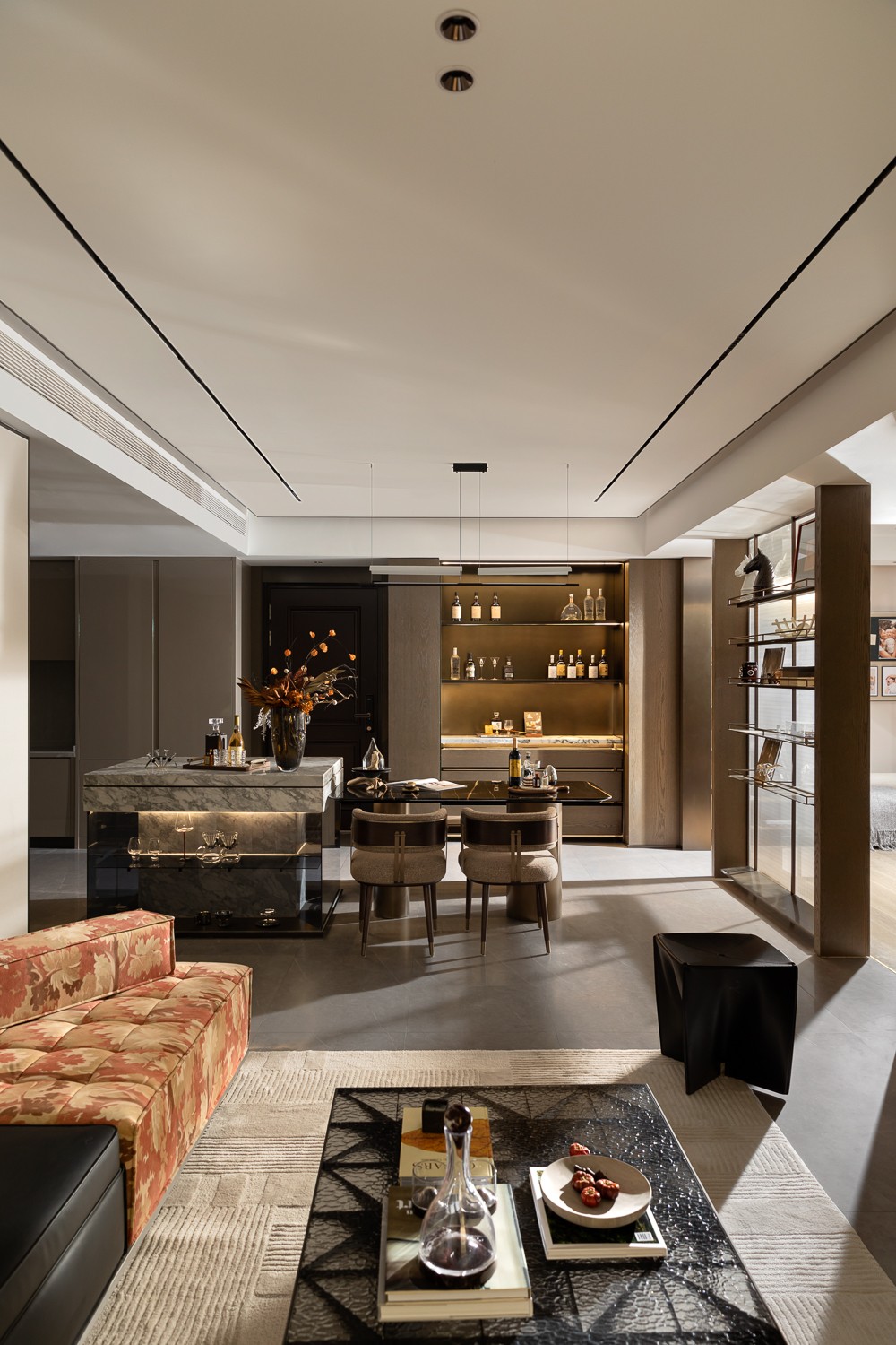 海派东方，不被定义