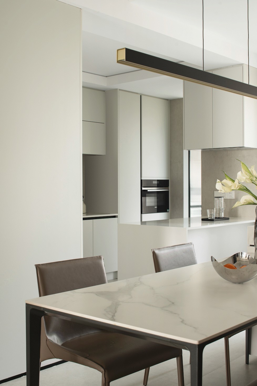 隐入色彩，忠于感知