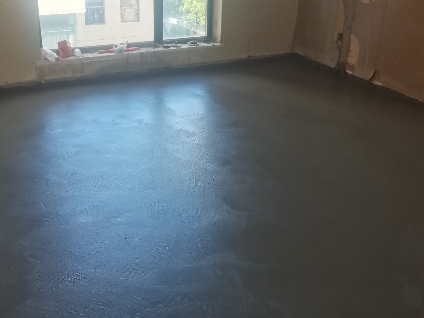 专业地暖找平（金牌师傅）