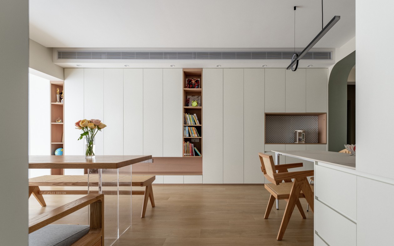 《柔雾》89平杏子灰+伦敦雾，树屋+无主灯去客厅化的亲子房