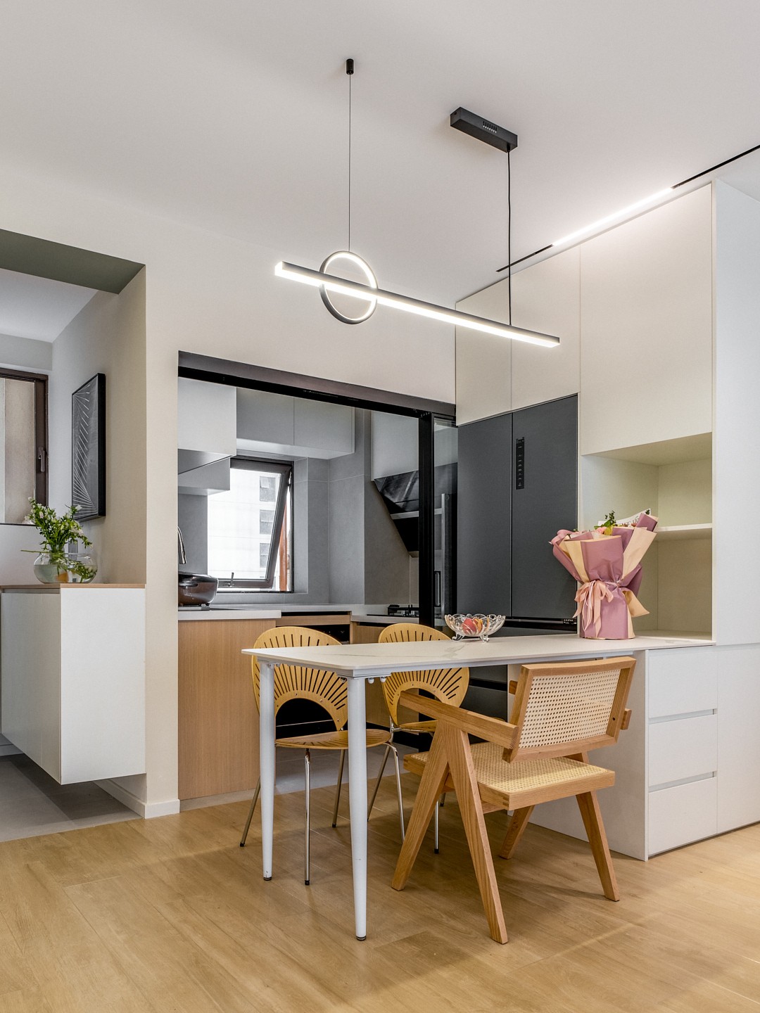 《柔雾》89平杏子灰+伦敦雾，树屋+无主灯去客厅化的亲子房