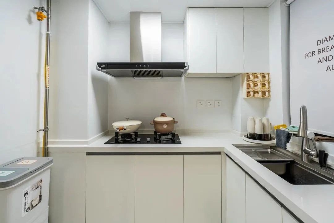 89m²奶油婚房，治好了我的精神内耗