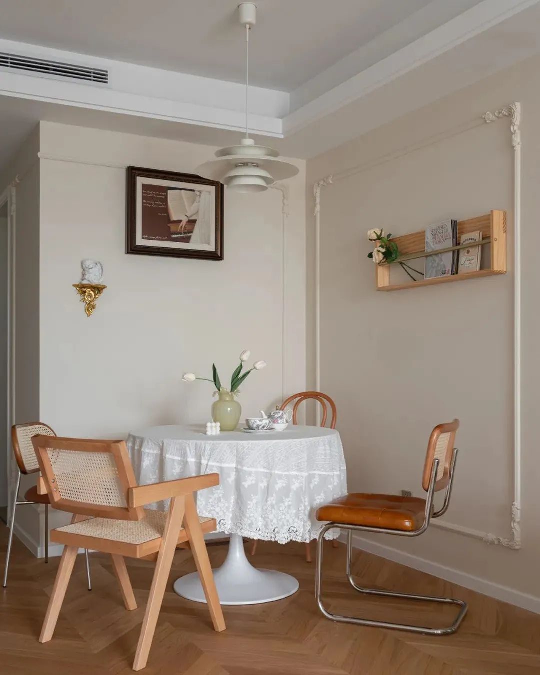 110㎡温馨混搭：多元文化结合，打造典雅旧时光的温馨之家！