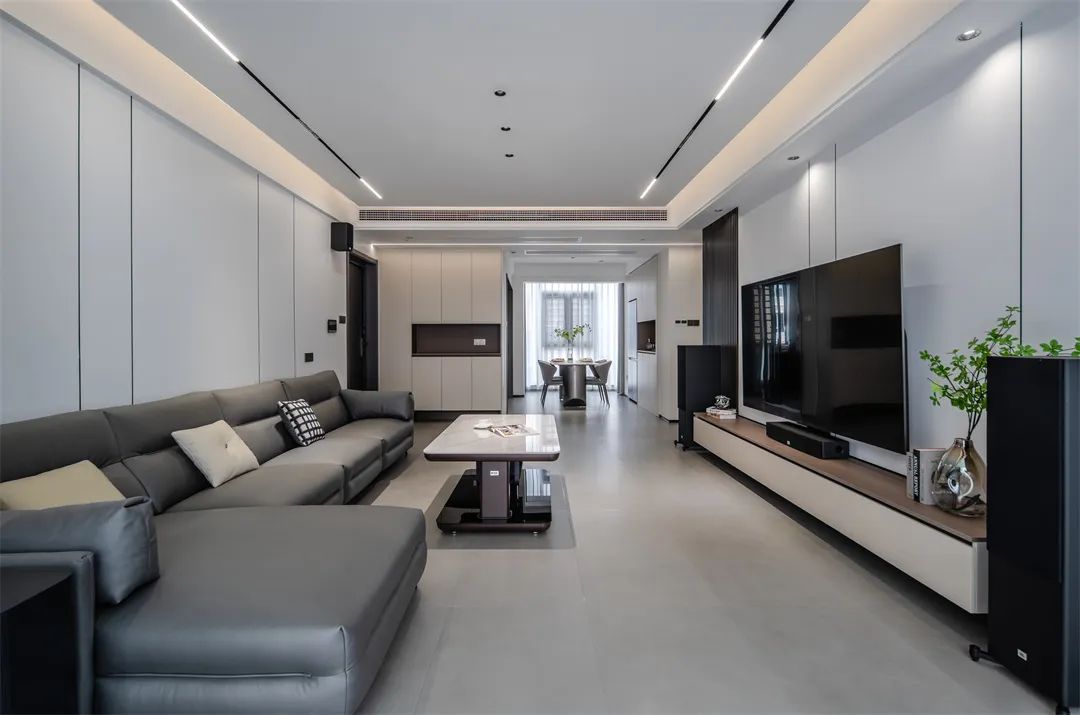  137㎡现代风格：简约而自在，打造与众不同的黑白格调！