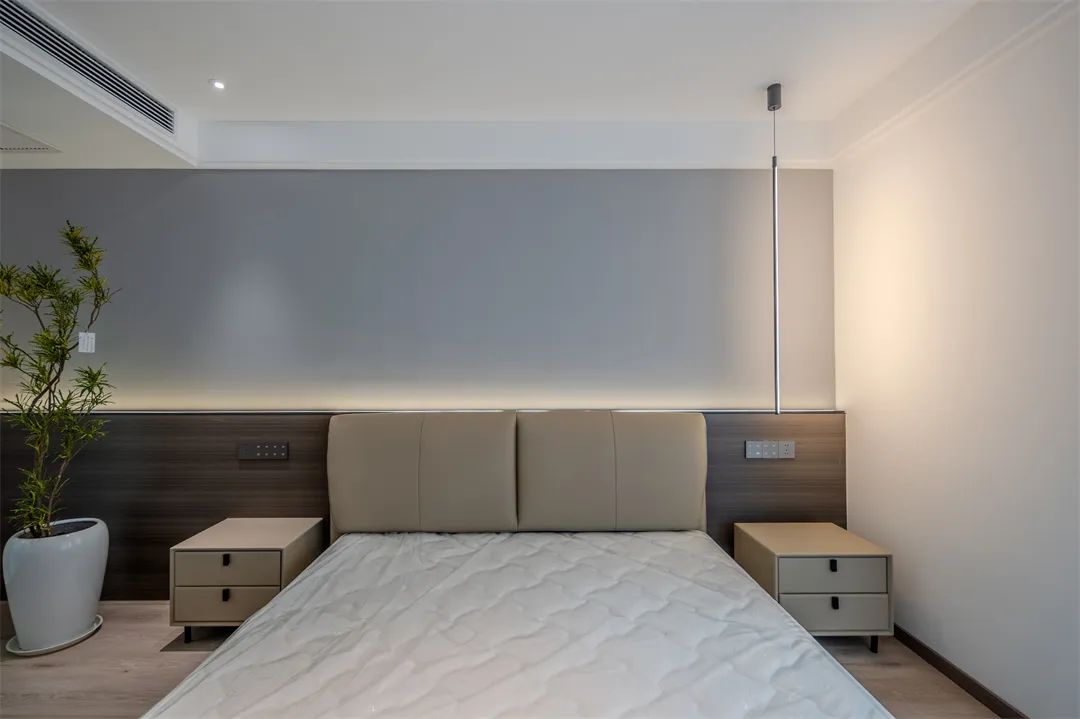 114㎡现代风格：全房无主灯设计，静谧与简雅的无声呈现！