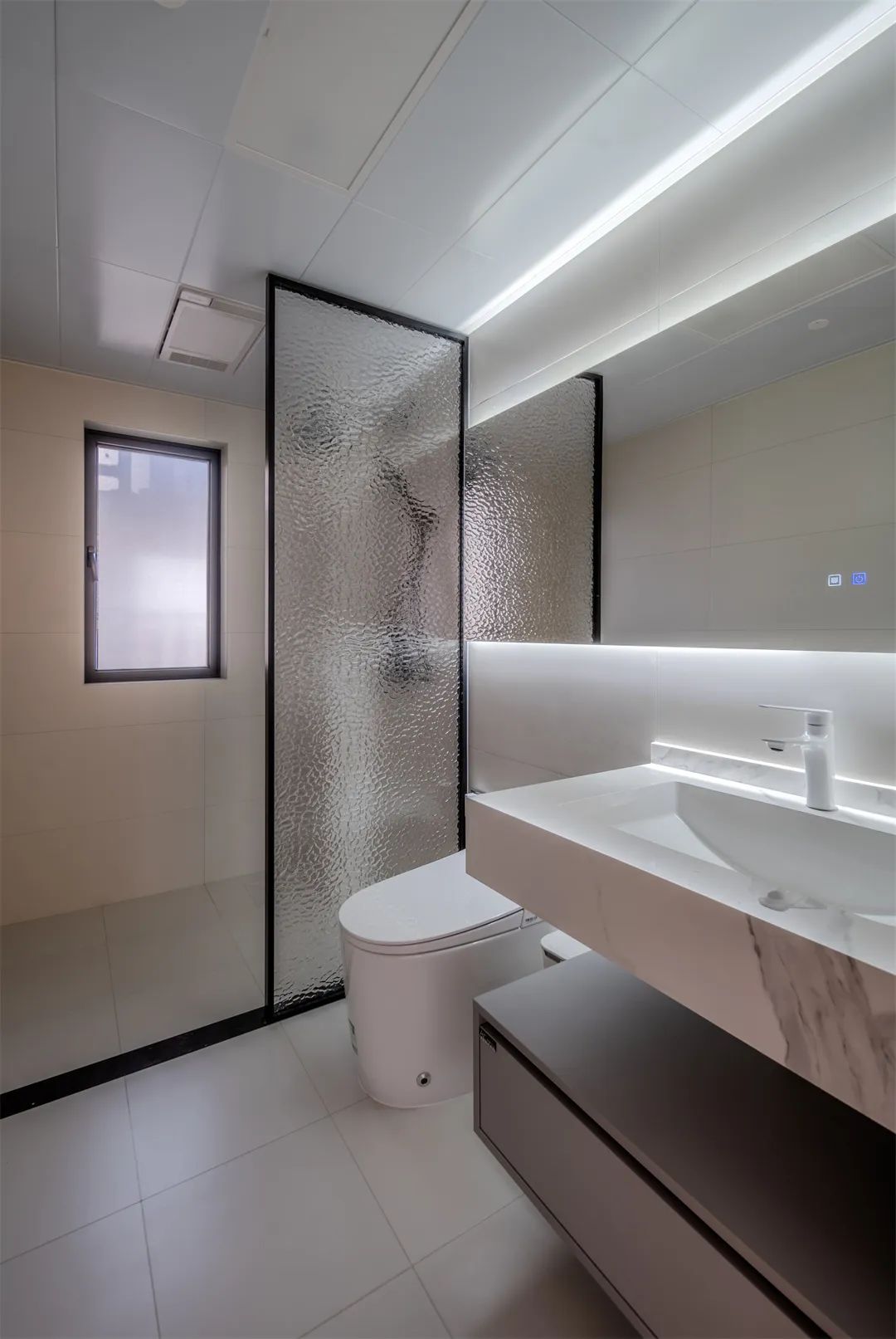 114㎡现代风格：全房无主灯设计，静谧与简雅的无声呈现！