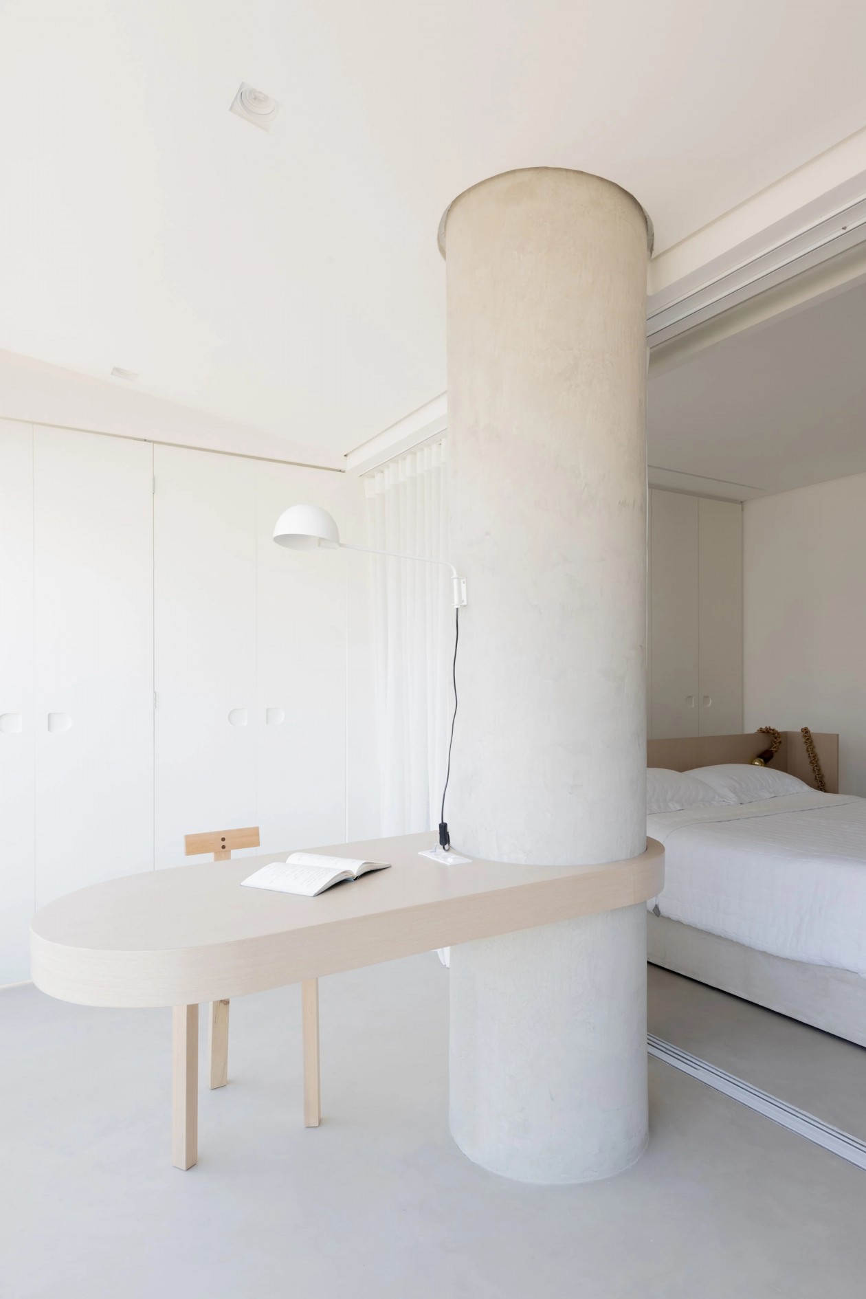 色调柔和的公寓设计！