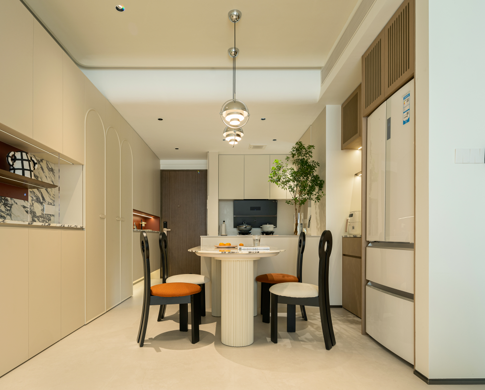 120㎡法式奶油风，弧形元素+可可蛋奶，入目皆是软糯与温柔！