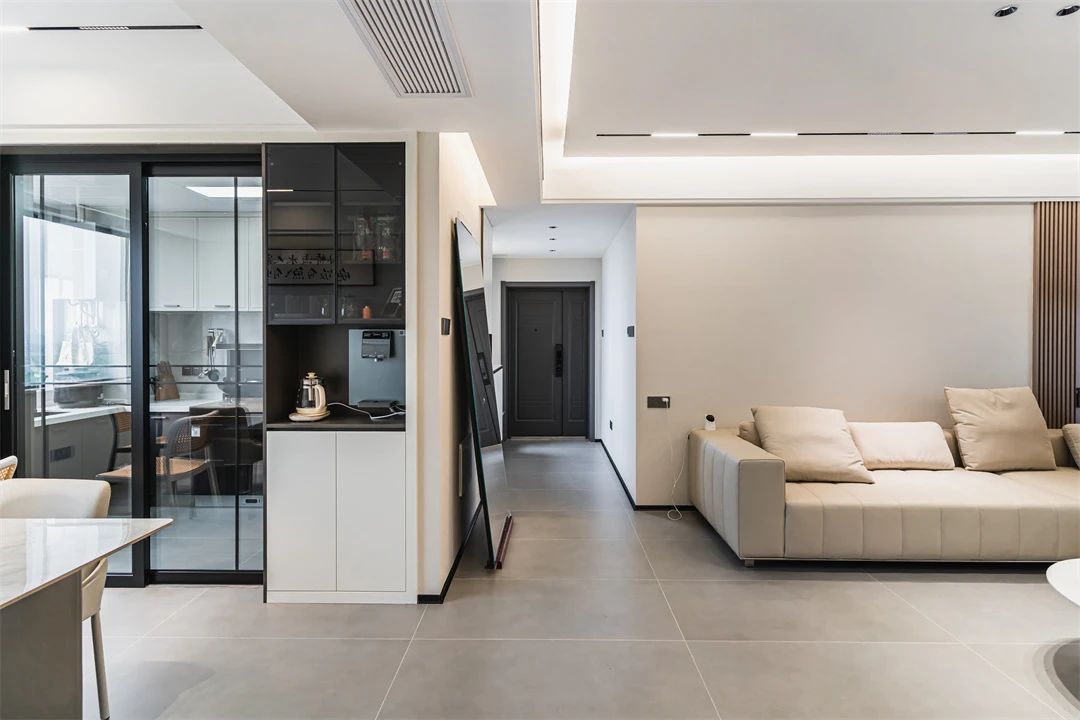 129㎡现代风格：简约用色搭出温情，越简单反而越高级！
