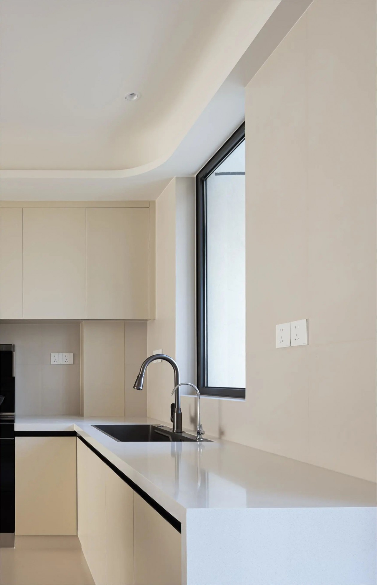 120㎡奶油风，让空间浑然一体