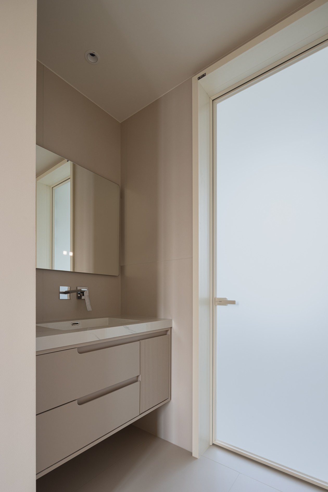 120㎡奶油风，让空间浑然一体