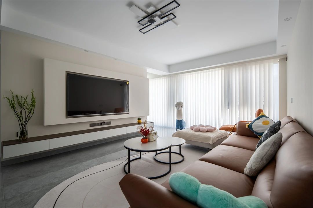 130㎡现代简约：以奶油色为背景，构建属于你的治愈型美宅！