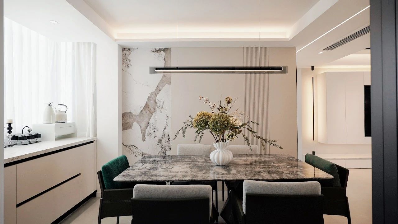 150㎡现代简约风，奶白色彩、自然材质、组合光照等设计元素，创造出多功能的美学空间！