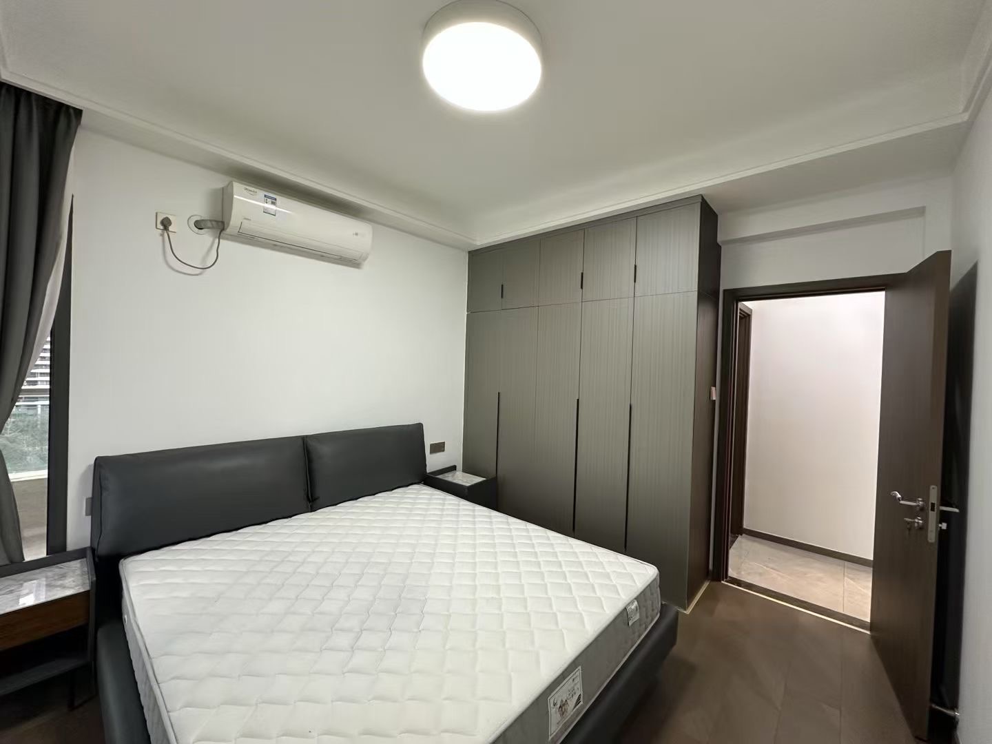 110㎡现代简约，温暖治愈的居家港湾