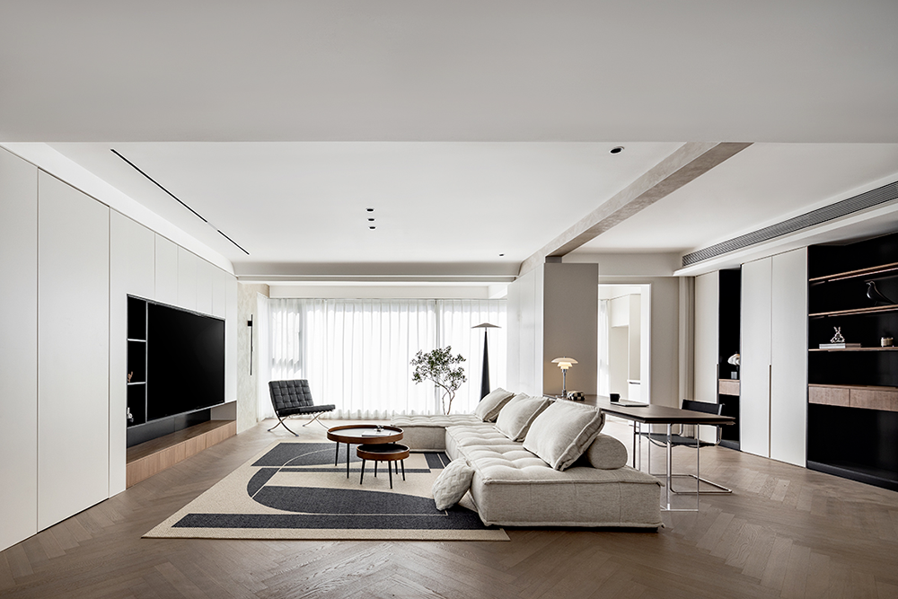 简约 &middot; 留白