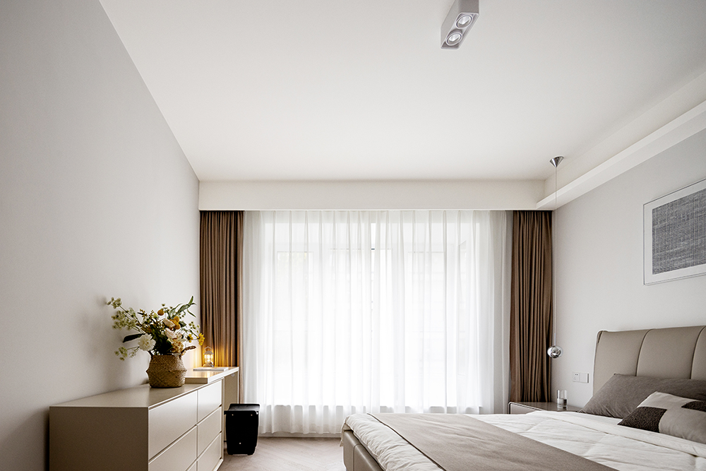 简约 &middot; 留白