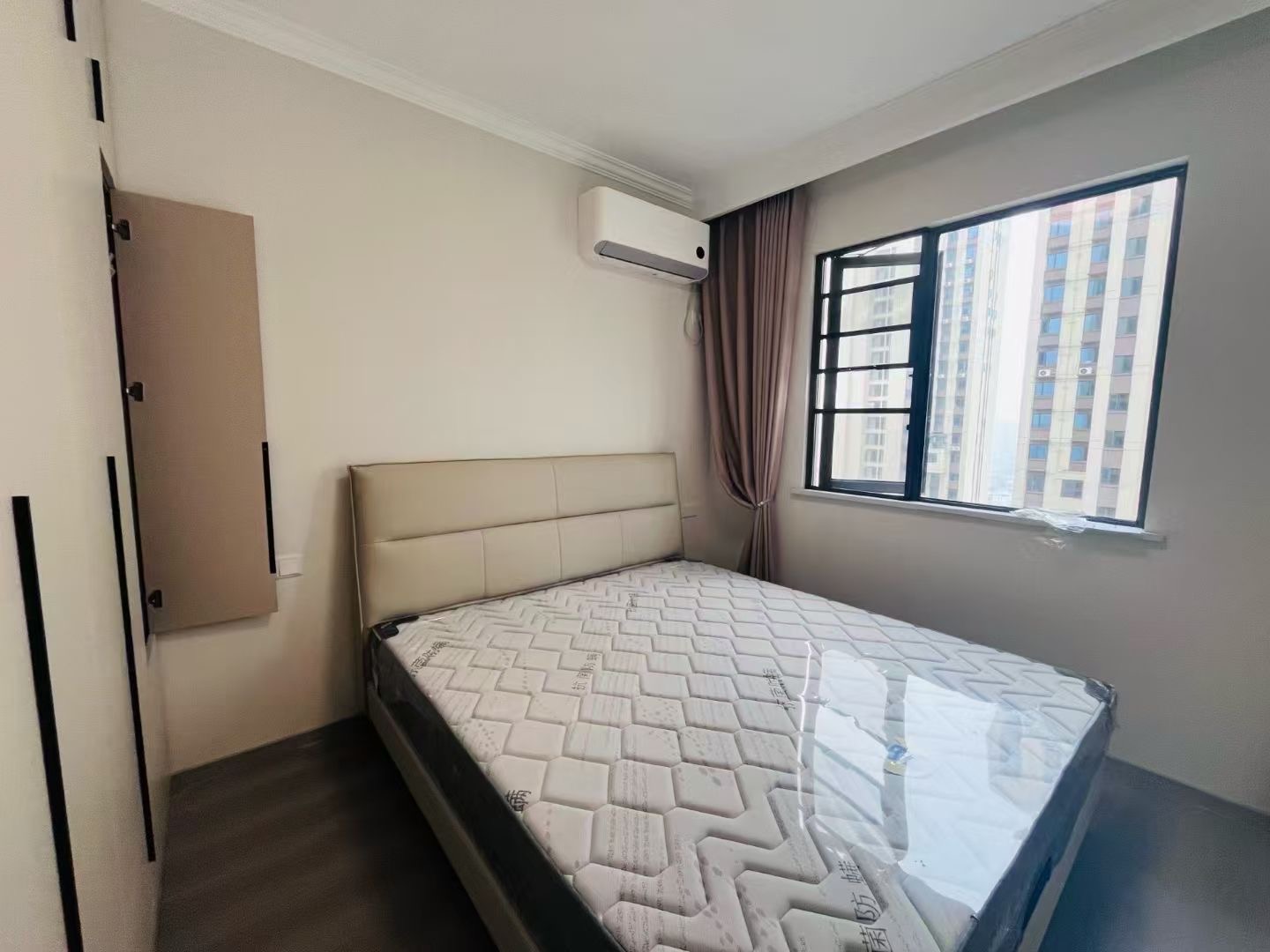 127平现代简约风格