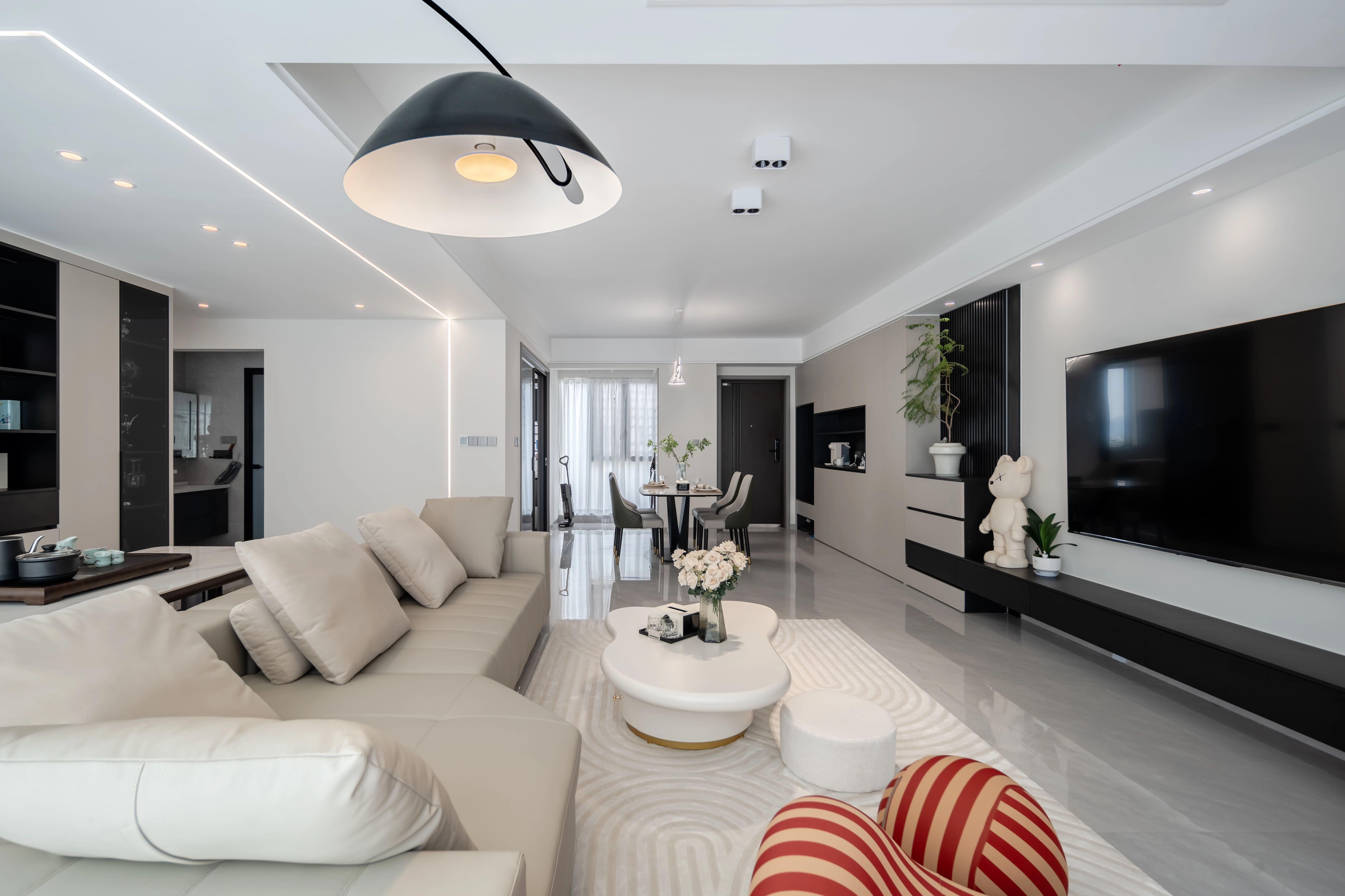 127㎡现代简约：温柔浅色系，以减法没学重塑空间形态！