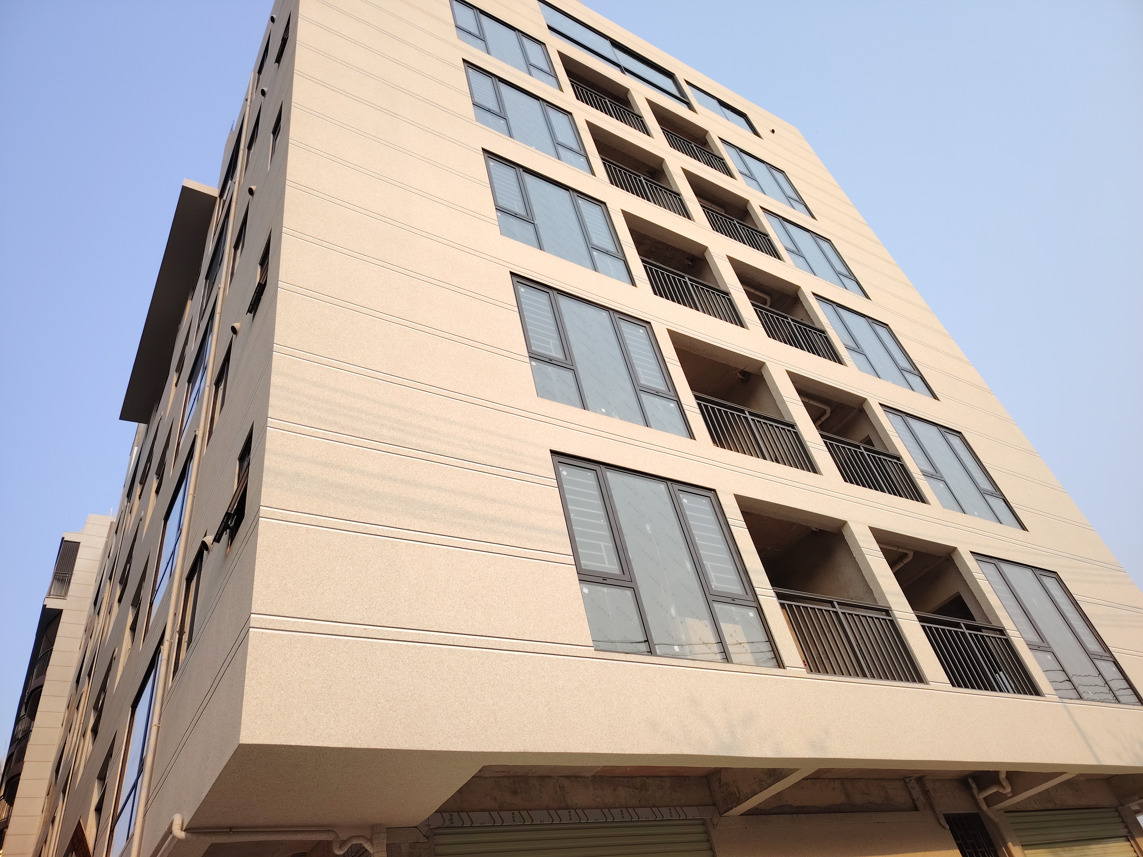 自建房外墙水包砂完工效果案例