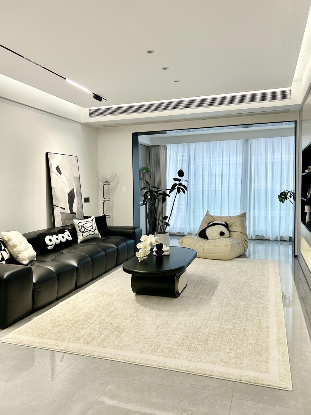 120平黑白灰现代极简风