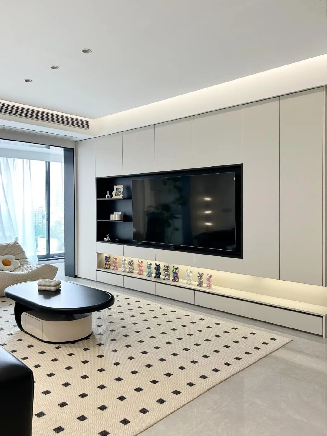 110平现代简约风格，简单高级。