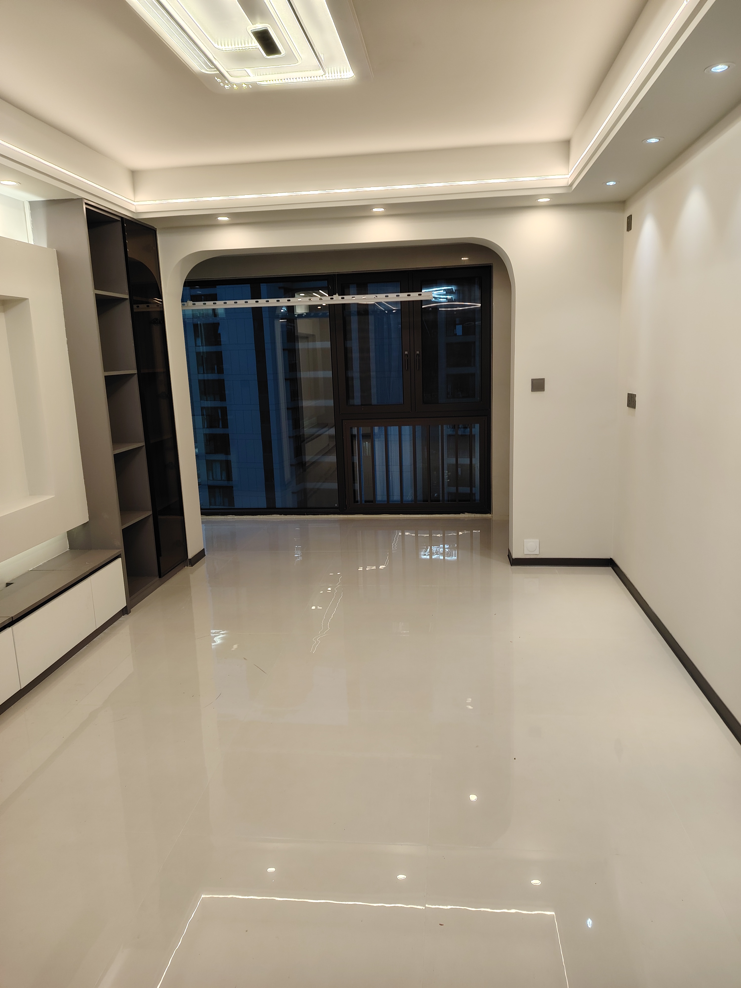 现代奶油风，极致简约，清爽明亮，适合采光略差房型！