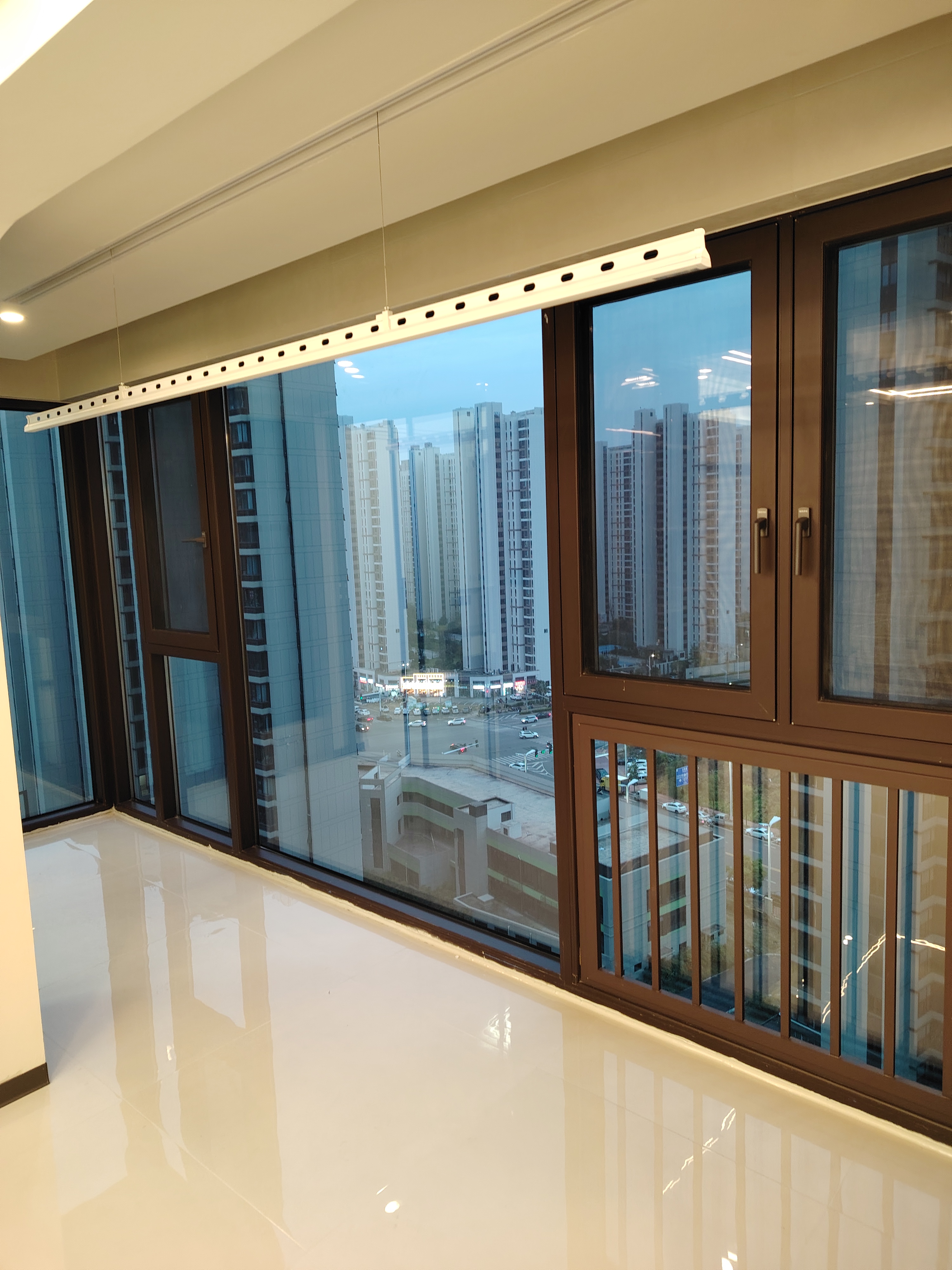 现代奶油风，极致简约，清爽明亮，适合采光略差房型！